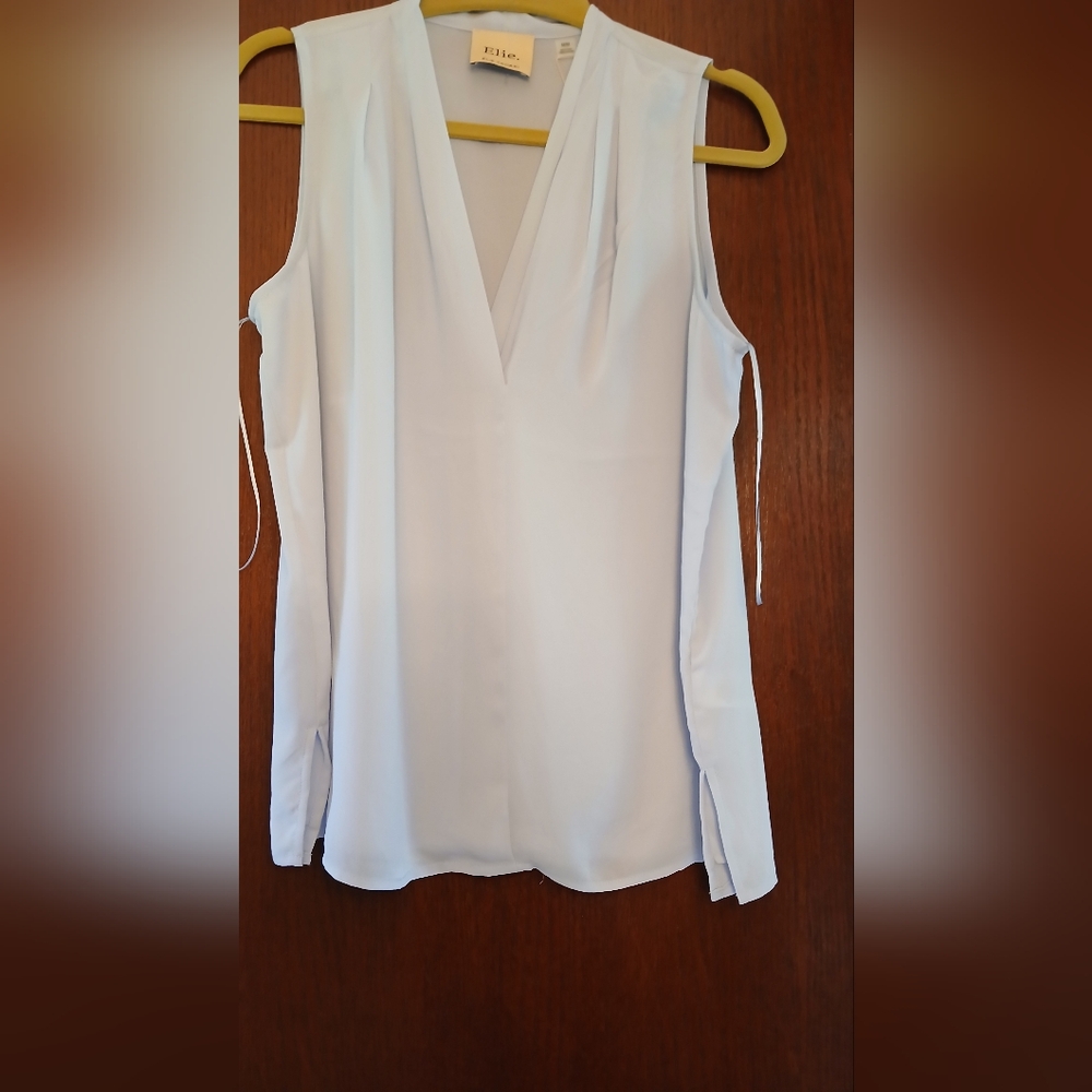 Elie Tahari Silky Sleeveless Top - Picture 10 of 12